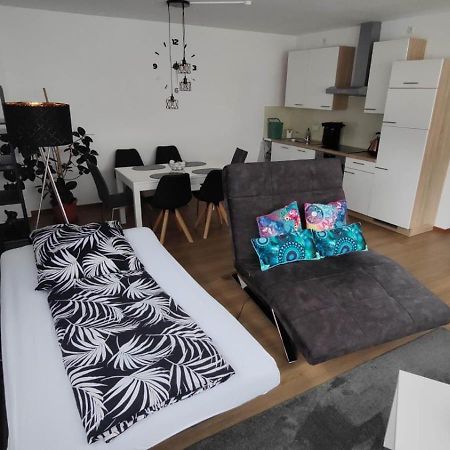 Wohnung In Muelheim-Kaerlich Bagian luar foto