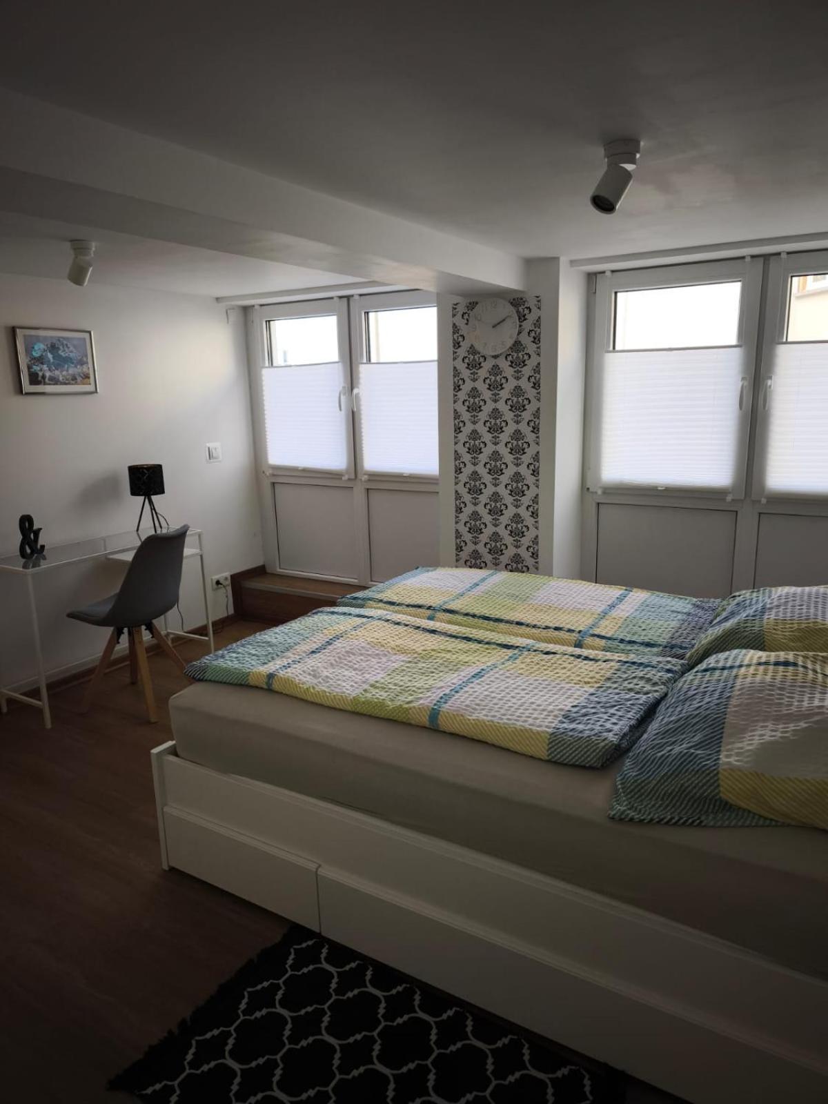Wohnung In Muelheim-Kaerlich Bagian luar foto