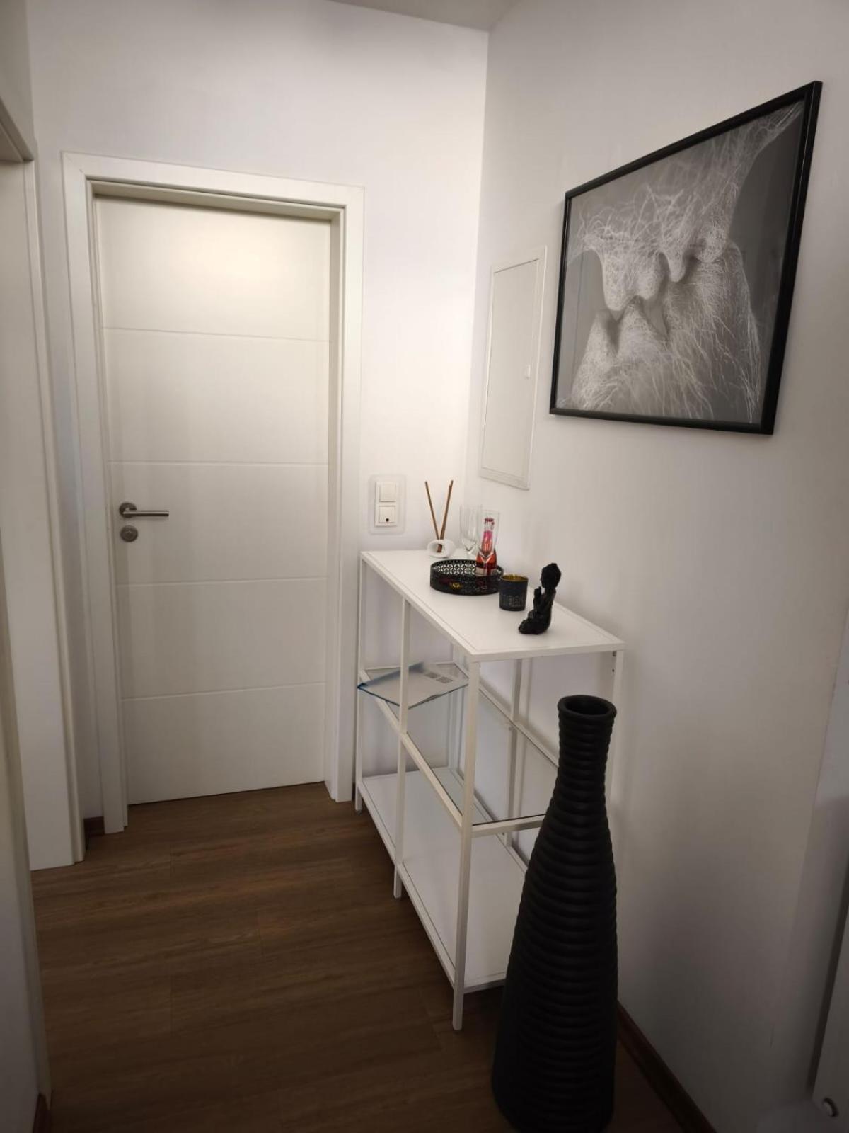 Wohnung In Muelheim-Kaerlich Bagian luar foto
