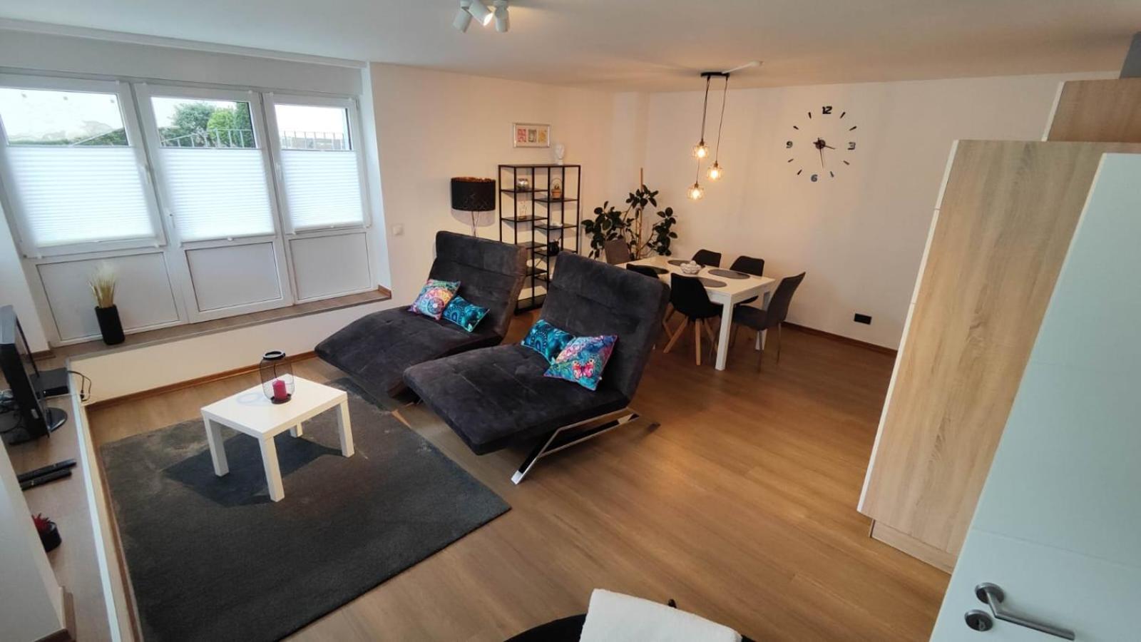 Wohnung In Muelheim-Kaerlich Bagian luar foto